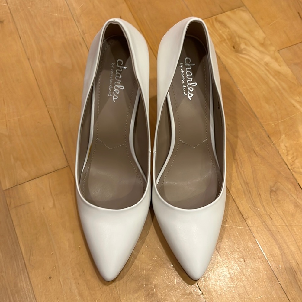 Charles by Charles David white pumps